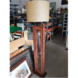 LAMPARA DE PIE MADERA