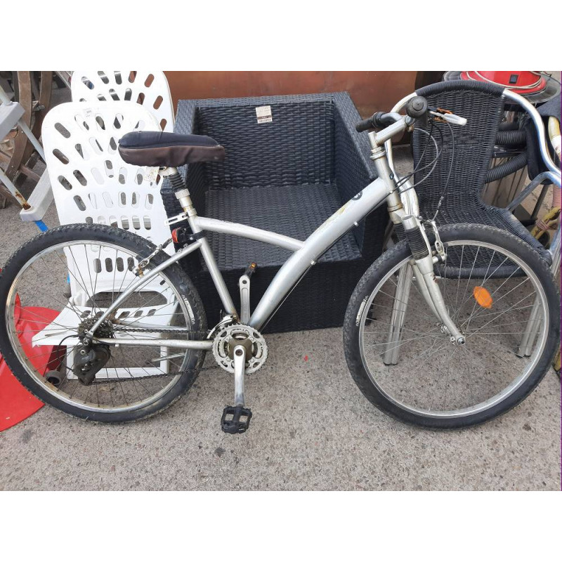 BICICLETA BTWIN GRIS