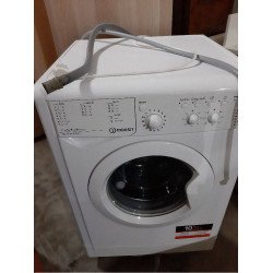 LAVADORA INDESIT 9KG 1200RPM
