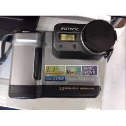 CAMARA MVC-FD88