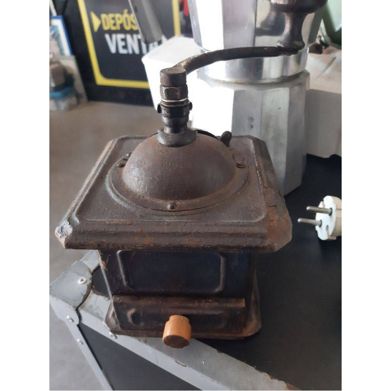 MOLINILLO DE CAFÉ 
