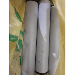 LOTE DE 6 PATAS MET.