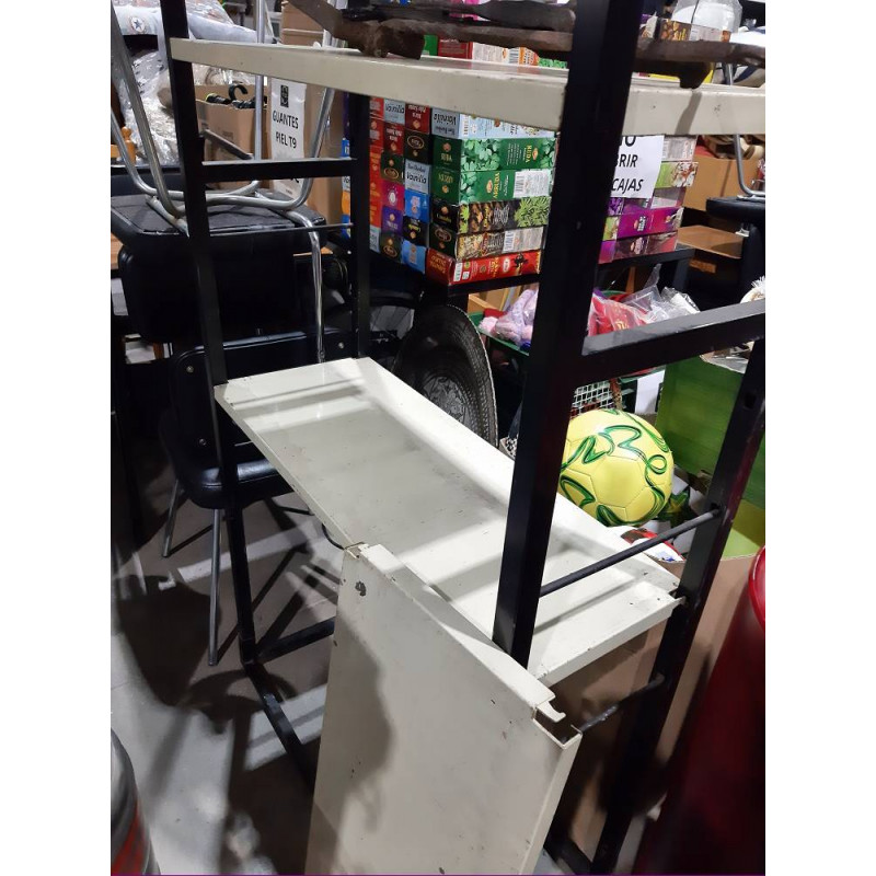 ESTANTERÍA METALICA